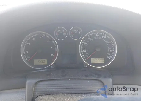 2003 Volkswagen Passat Glx from USA, damaged, VIN WVWRH63B13P340236